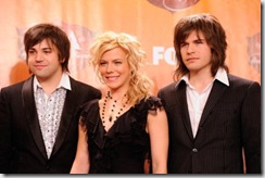 american-country-awards-2011-press- band perry